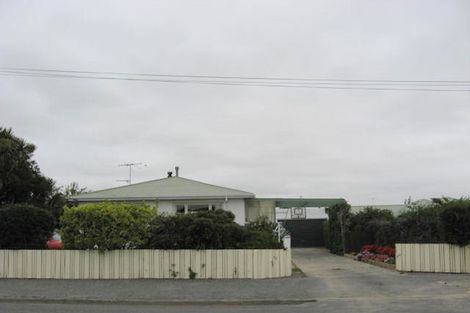 Photo of property in 67 Mcmurdo Street, Tinwald, Ashburton, 7700