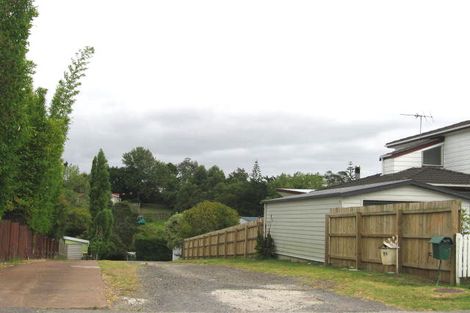 Photo of property in 51 Hellyers Street, Birkdale, Auckland, 0626