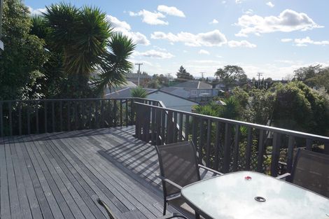 Photo of property in 35b Livingstone Avenue, Nawton, Hamilton, 3200