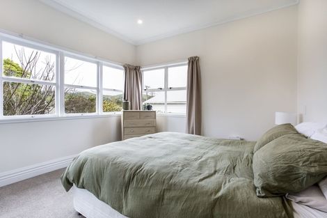 Photo of property in 43 Awaroa Road, Helensville, 0800