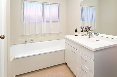 Photo of property in 1/43 Charntay Avenue, Clover Park, Auckland, 2019