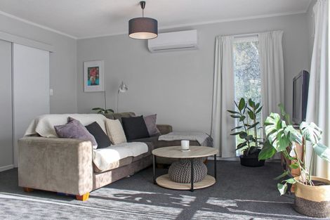 Photo of property in 8/2 Burdendale Grove, Churton Park, Wellington, 6037