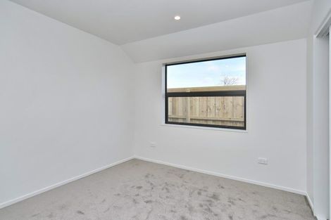 Photo of property in 16 Grey View Grove, Rangiora, 7400