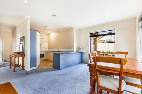 Photo of property in 11 Pippen Court, Henderson, Auckland, 0612