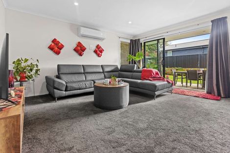 Photo of property in 32 Oak Ridge Drive, Te Awamutu, 3800