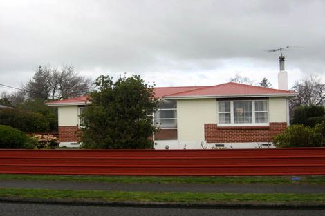 Photo of property in 25 Taverner Street, Carterton, 5713