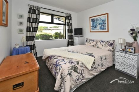 Photo of property in 37 Te Korari Street, Marshland, Christchurch, 8083