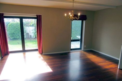 Photo of property in 1/10 Chevron Place, Ilam, Christchurch, 8041