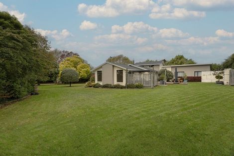Photo of property in 94-98 Weston Road, Weston, Oamaru, 9401