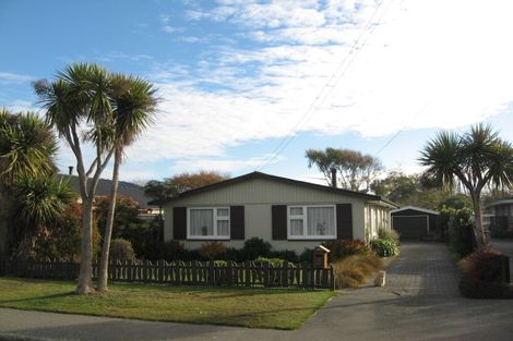 Photo of property in 8 Blake Street, New Brighton, Christchurch, 8061