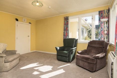 Photo of property in 53 Hampden Street, Picton, 7220