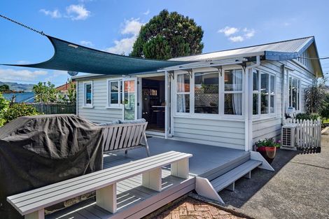 Photo of property in 6 York Street, Moera, Lower Hutt, 5010