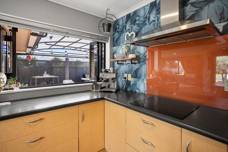 Photo of property in 1 Heritage Close, Whitianga, 3510