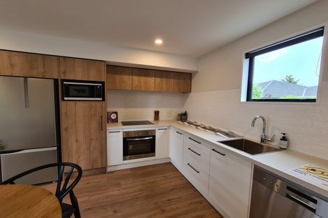 Photo of property in 1/102 Creyke Road, Ilam, Christchurch, 8041