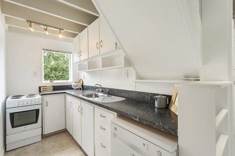 Photo of property in 8/26 Maitland Street, Dunedin Central, Dunedin, 9016