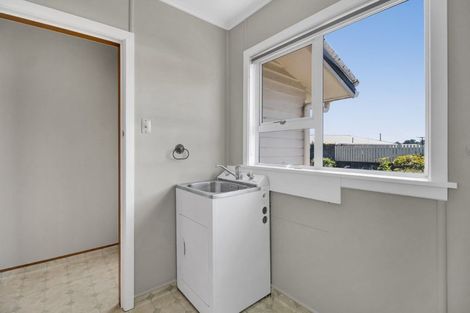 Photo of property in 8 Lydford Place, Spotswood, New Plymouth, 4310