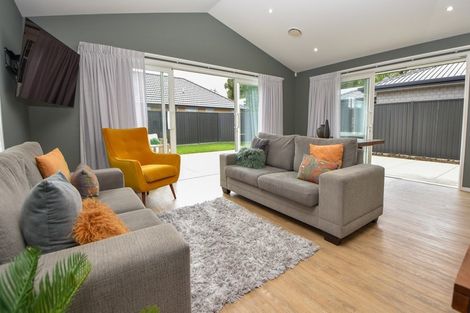 Photo of property in 15 Plimsoll Street, Carterton, 5713