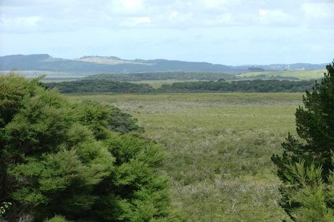 Photo of property in 882 South Head Road, South Head, Helensville, 0874