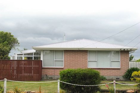 Photo of property in 79 Greendale Avenue, Avonhead, Christchurch, 8042