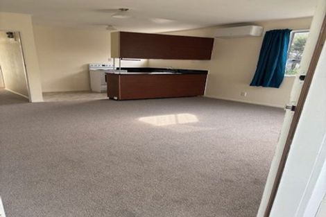 Photo of property in 24 Rajkot Terrace, Broadmeadows, Wellington, 6035