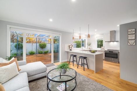 Photo of property in 42 Normans Road, Strowan, Christchurch, 8052