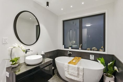 Photo of property in 518 Hickford Road, Foxton, 4891