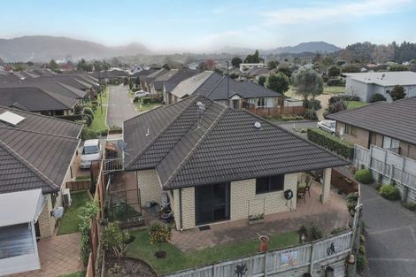 Photo of property in 55 Malta Crescent, Katikati, 3129