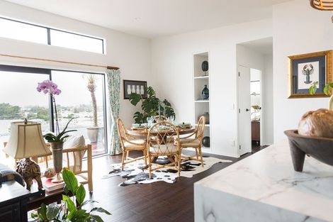 Photo of property in 2 Fantail Way, Whiritoa, Whangamata, 3691