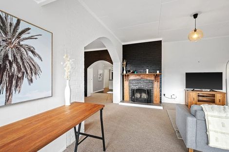 Photo of property in 58 Durham Street, Picton, 7220