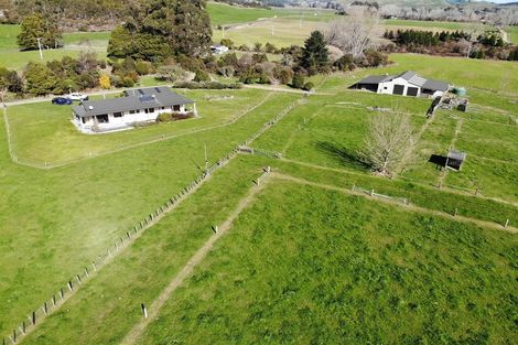 Photo of property in 850 Te Kopia Road, Waikite Valley, 3077