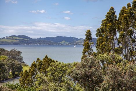 Photo of property in 9a Puriri Place, Whitianga, 3510