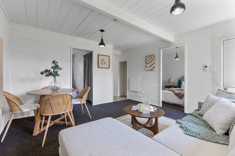 Photo of property in 14a Woodleigh Street, Frankleigh Park, New Plymouth, 4310