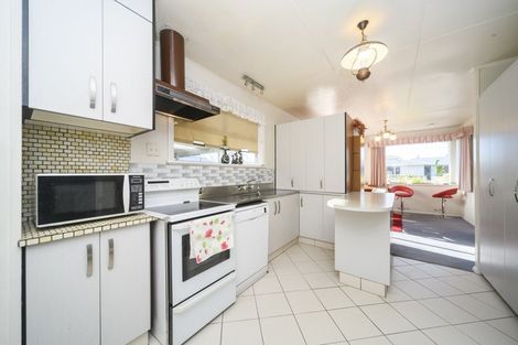 Photo of property in 36 Aspiring Avenue, Milson, Palmerston North, 4414