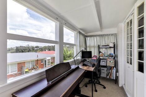 Photo of property in 1/60 Church Street, Northcote Point, Auckland, 0627