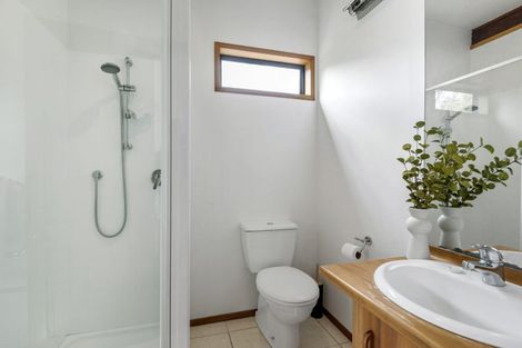 Photo of property in 106 Kowhai Road, Campbells Bay, Auckland, 0630