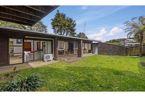 Photo of property in 789a Beach Road, Browns Bay, Auckland, 0630