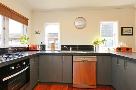 Photo of property in 810 Cook Place, Raureka, Hastings, 4120