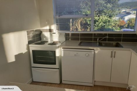 Photo of property in 1/17 Kowhai Street, Tawa, Wellington, 5028