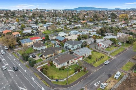Photo of property in 1051a Heaphy Terrace, Fairfield, Hamilton, 3214