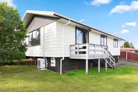 Photo of property in 5 Crystal Place, Pukehangi, Rotorua, 3015