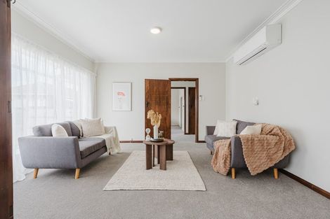 Photo of property in 82 Maeroa Road, Maeroa, Hamilton, 3200