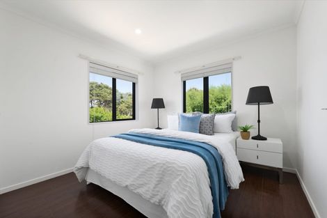 Photo of property in 24 Foundation Place, Glen Eden, Auckland, 0602