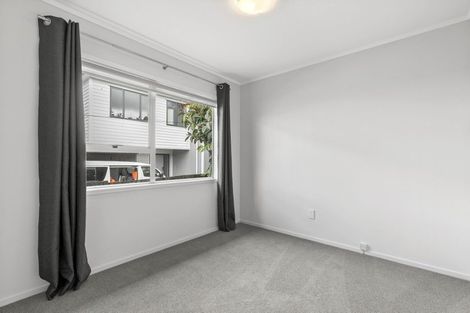 Photo of property in 1/322 Royal Road, Massey, Auckland, 0614