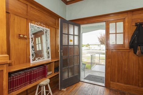 Photo of property in 14 Wellington Street, Te Hapara, Gisborne, 4010