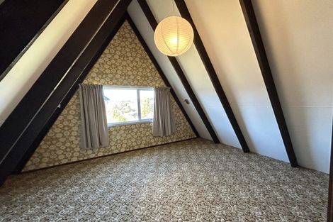 Photo of property in 11 Kowhai Drive, Wanaka, 9305