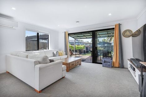 Photo of property in 11a Magnolia Crescent, Nawton, Hamilton, 3200