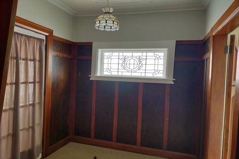 Photo of property in 142 Russell Terrace, Berhampore, Wellington, 6023