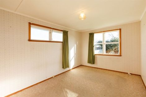 Photo of property in 11 Somerset Crescent, Highbury, Palmerston North, 4412