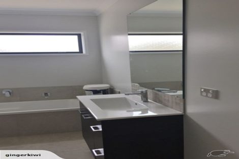 Photo of property in 1 Saltmarsh Road, Hobsonville, Auckland, 0616