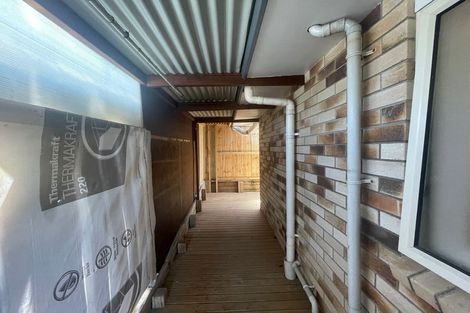 Photo of property in 21 Maugham Drive, Bucklands Beach, Auckland, 2014